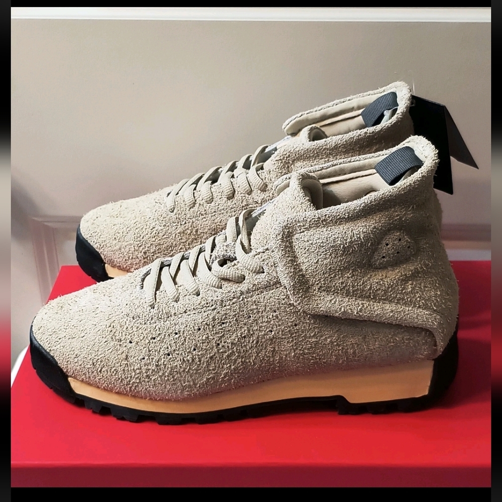 Clearweather Sedona Desert Safari Suede Vibram Boot Men's US 8 Women's 9.5 NIB